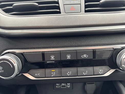 Certified 2023 Nissan Altima 2.5 SR AWD/4WD image 18