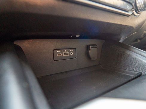 Used 2020 Nissan Altima 2.5 SR w/ Premium Package FWD image 23