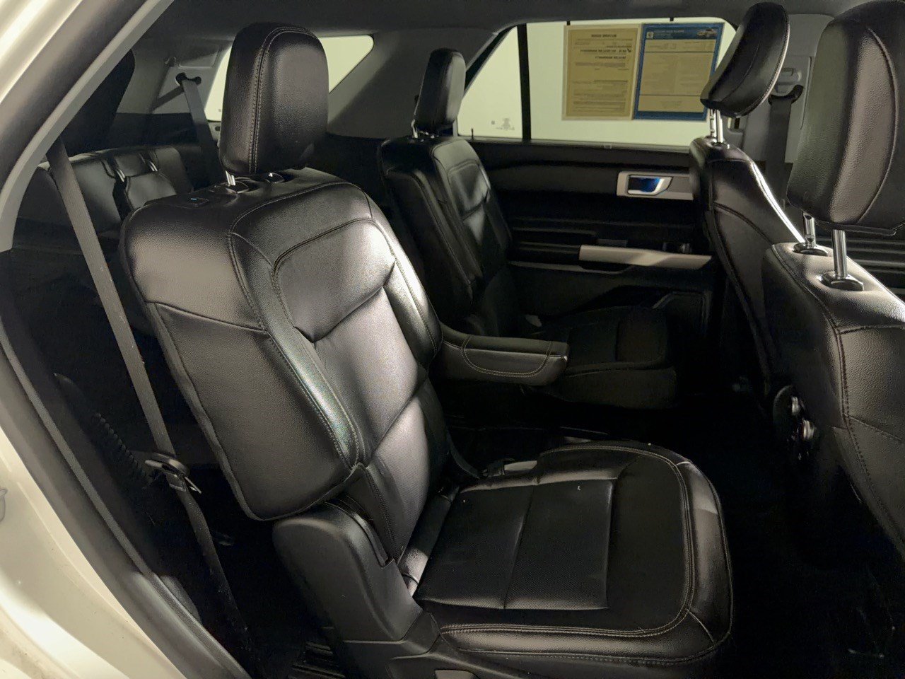 Used 2021 Ford Explorer Limited w/ Hybrid Equipment Group 310A RWD image 29