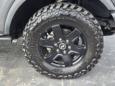 Certified 2024 Ford Bronco Black Diamond AWD/4WD image 19