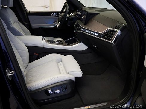 Used 2026 BMW X5 xDrive40i w/ Climate Comfort Package image 37