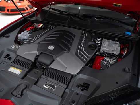 Used 2022 Lamborghini Urus AWD/4WD image 71