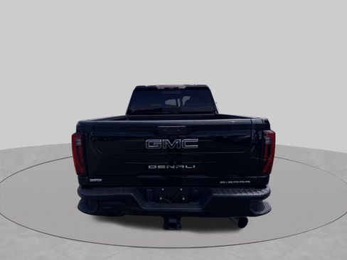 Used 2024 GMC Sierra 2500 Denali Ultimate w/ Max Trailering Package AWD/4WD image 6
