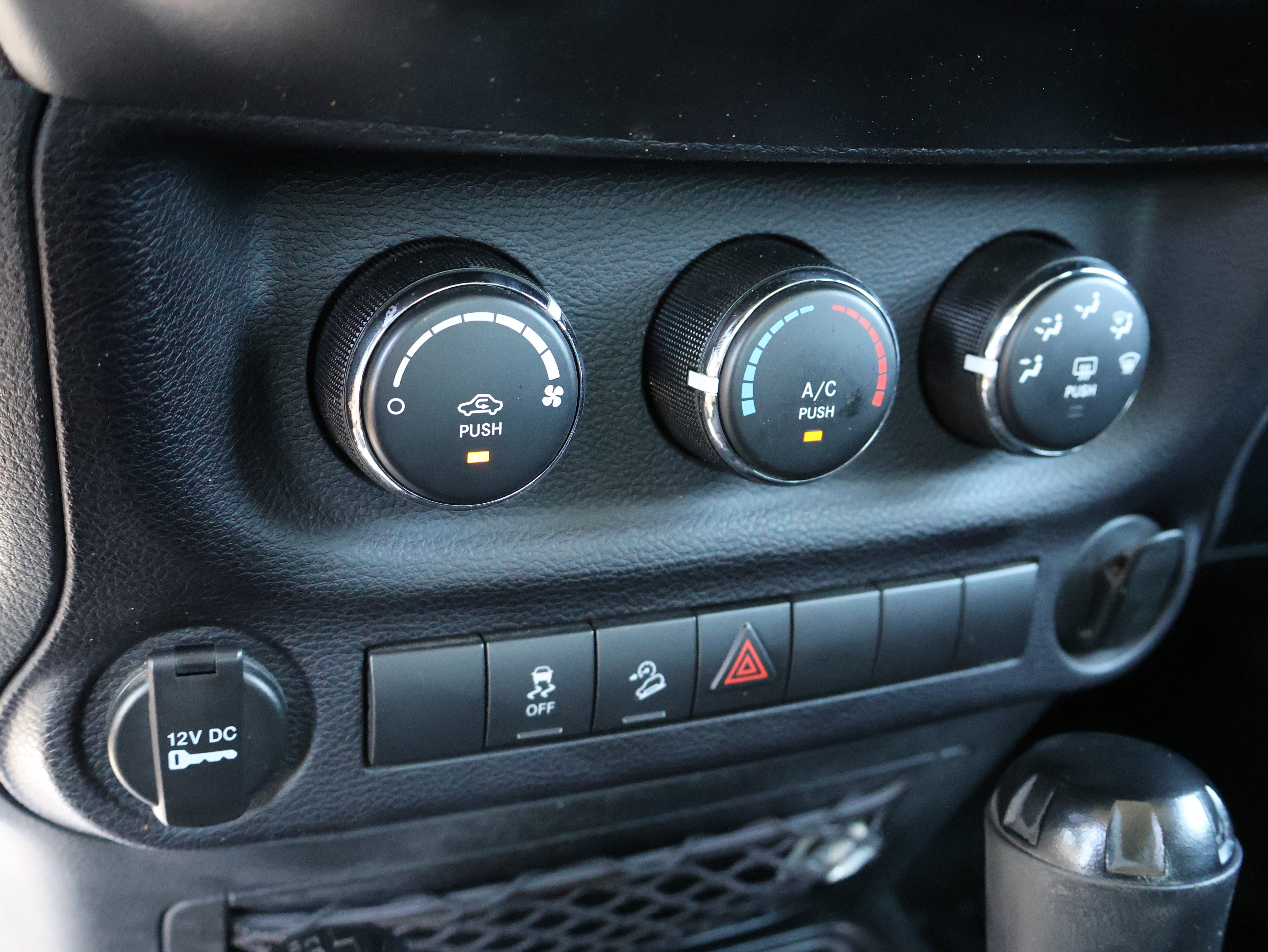 Used 2016 Jeep Wrangler Unlimited Sport AWD/4WD image 22