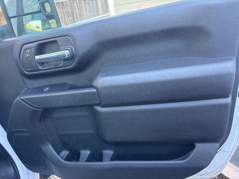 Used 2025 Chevrolet Silverado 2500 W/T w/ WT Convenience Package image 7