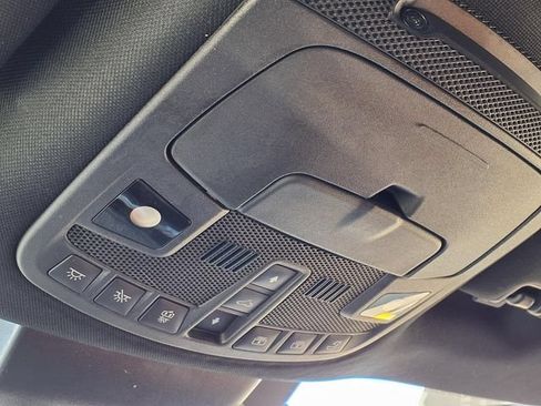 Certified 2021 Lincoln Navigator Reserve RWD image 18