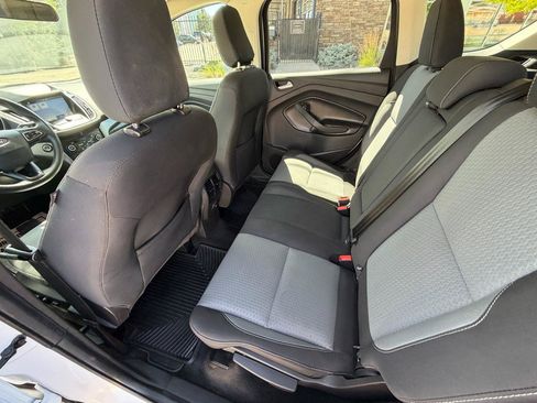 Used 2019 Ford Escape SE AWD/4WD image 11