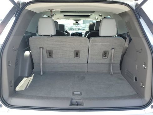 Used 2019 Chevrolet Traverse Premier AWD/4WD image 9
