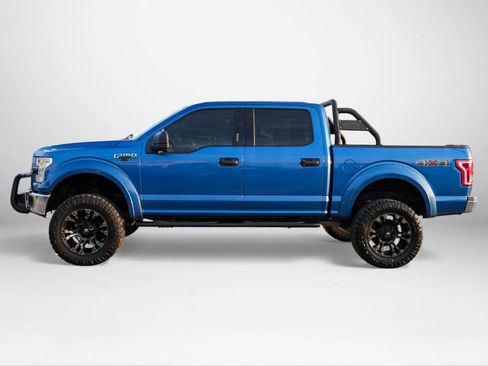 Used 2016 Ford F150 XLT w/ Trailer Tow Package image 9