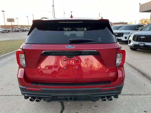 Used 2020 Ford Explorer ST w/ ST Street Pack image 7