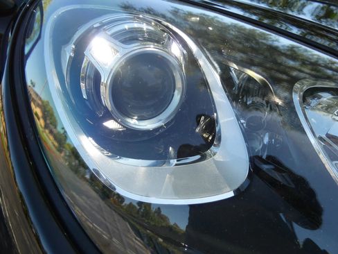 Used 2018 Porsche Macan Sport Edition image 77