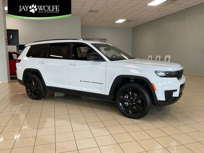 Used 2023 Jeep Grand Cherokee L Laredo