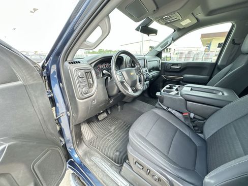 Used 2019 Chevrolet Silverado 1500 LT w/ All-Star Edition AWD/4WD image 10