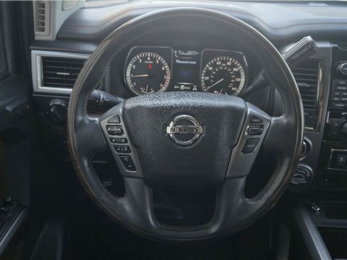 Used 2018 Nissan Titan Platinum Reserve w/ Platinum Utility Package AWD/4WD image 14