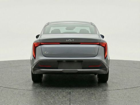 Used 2025 Kia K4 LXS image 7