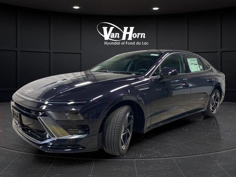 New 2026 Hyundai Sonata SEL FWD image 3