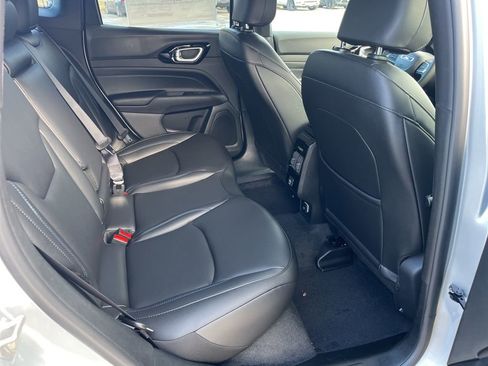 New 2026 Jeep Compass Limited image 13