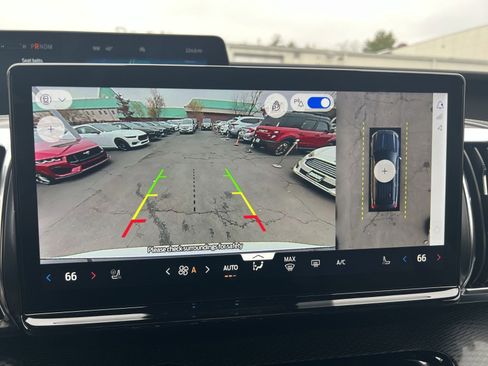 New 2025 Ford Expedition Max Platinum w/ Stealth Performance Package image 19