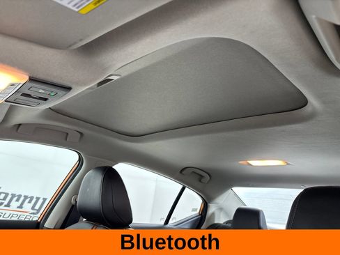 Used 2023 Nissan Sentra SR w/ SR Premium Package FWD image 12