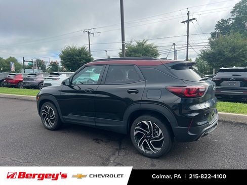 Used 2024 Chevrolet TrailBlazer RS w/ Driver Confidence Package FWD image 5