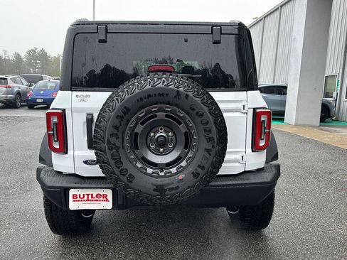 New 2025 Ford Bronco Badlands w/ Sasquatch Package image 5