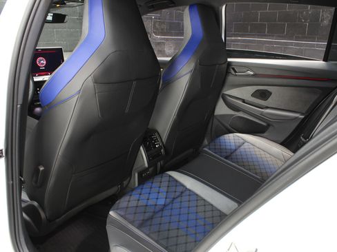 Used 2025 Volkswagen Golf R Black Edition w/ Euro Stye Package image 47