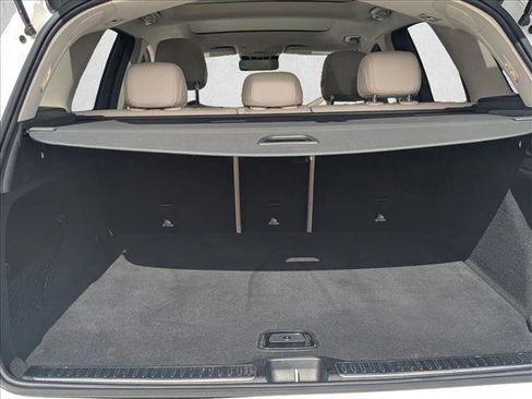 Used 2022 Mercedes-Benz GLC 300 image 6