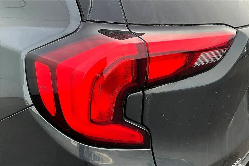 Used 2018 GMC Terrain SLT w/ Preferred Package AWD/4WD image 21