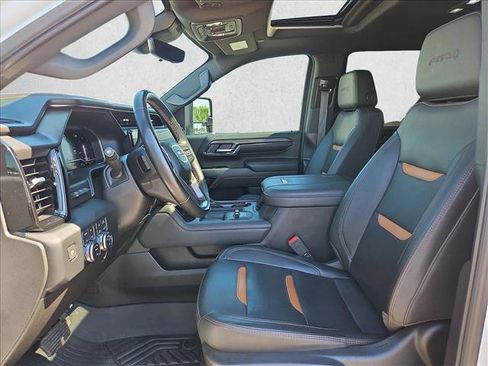 Used 2024 GMC Sierra 2500 AT4 w/ AT4 Premium Plus Package AWD/4WD image 21