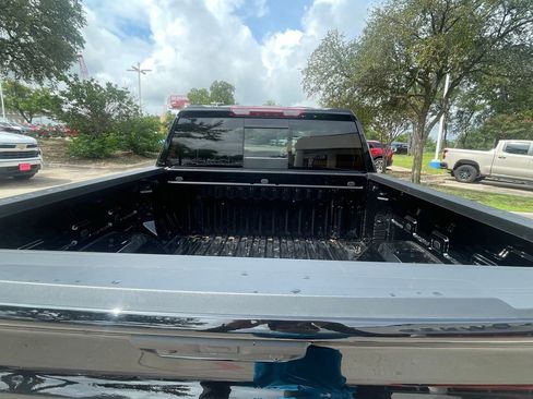Certified 2026 Chevrolet Silverado 1500 LT w/ Convenience Package II RWD image 26
