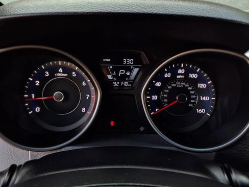 Used 2014 Hyundai Elantra Limited FWD image 11