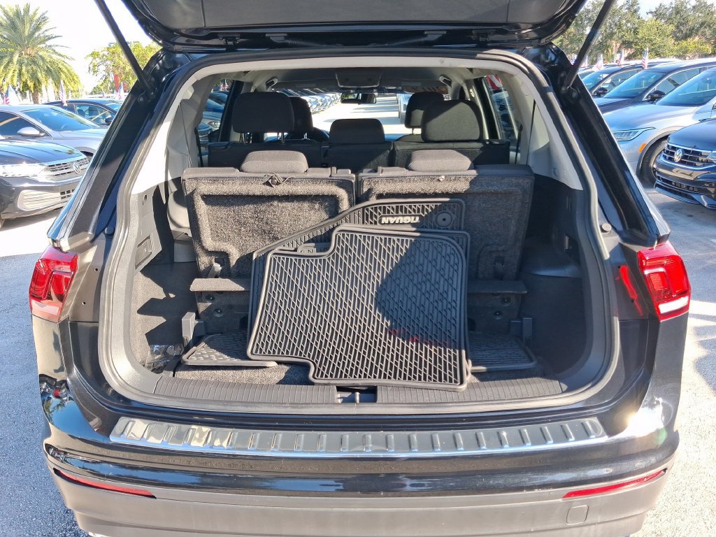 Used 2019 Volkswagen Tiguan S w/ Driver Assistance Package FWD image 12