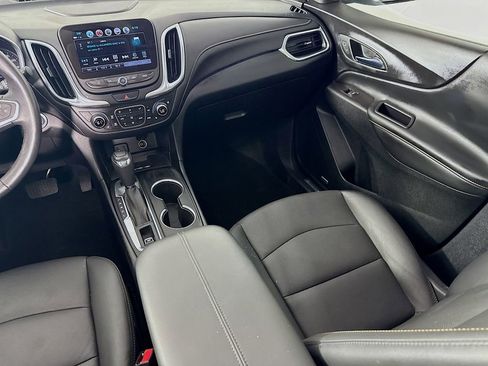 Used 2018 Chevrolet Equinox Premier image 31