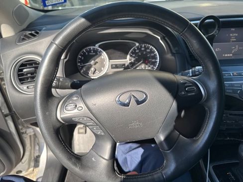 Used 2019 INFINITI QX60 Luxe image 12