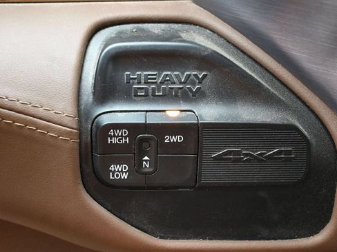 Used 2022 RAM 3500 Limited AWD/4WD image 22