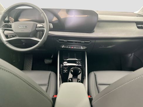 New 2026 Audi Q3 quattro 2.0T AWD/4WD image 13