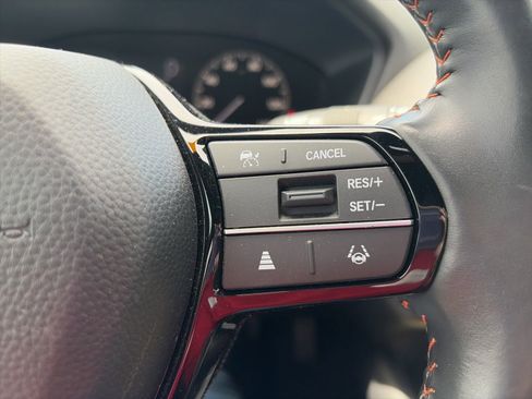 Used 2024 Honda HR-V Sport image 8