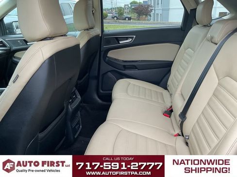 Used 2020 Ford Edge SEL AWD/4WD image 10