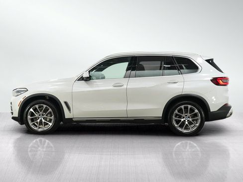 Used 2022 BMW X5 xDrive40i AWD/4WD image 2