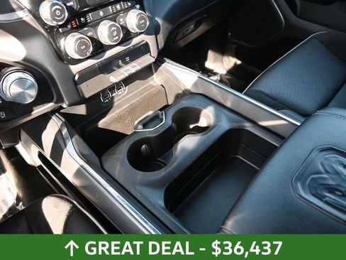Used 2024 RAM 1500 Laramie AWD/4WD image 32