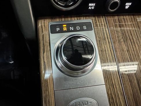 Used 2019 Land Rover Range Rover HSE AWD/4WD image 38