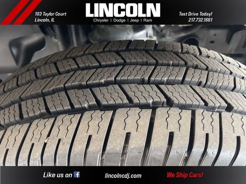 Used 2024 Jeep Wrangler Sport S image 28