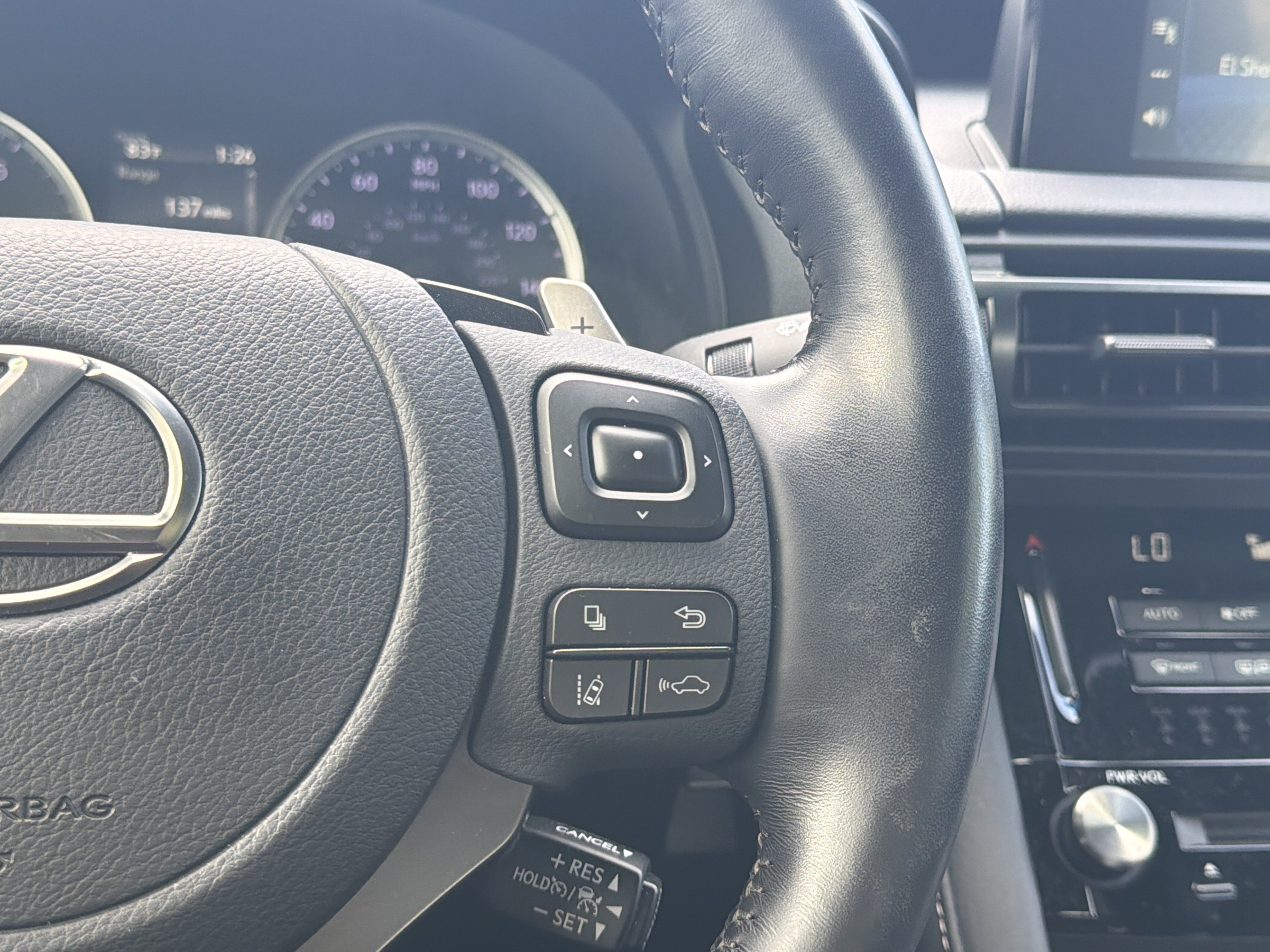 Used 2024 Lexus IS 300 w/ Premium Package RWD image 19