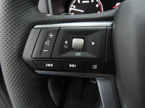 New 2026 Mitsubishi Outlander SE FWD image 11