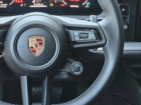 New 2026 Porsche Cayenne Coupe AWD/4WD image 18