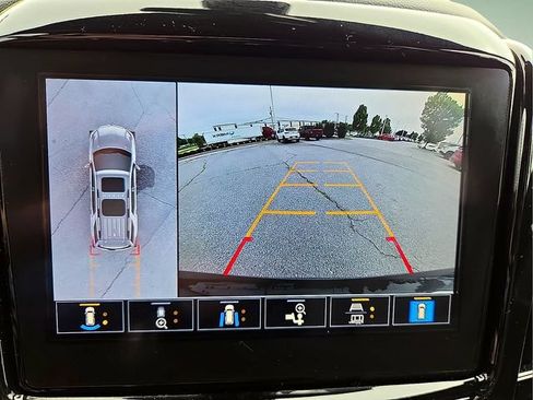 Used 2023 Chevrolet Traverse RS w/ LPO, Floor Liner Package AWD/4WD image 18