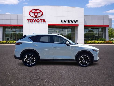 Used 2023 MAZDA CX-5 AWD 2.5 S w/ Premium Package image 4