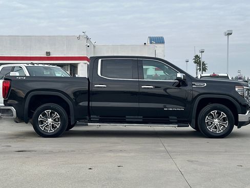Used 2024 GMC Sierra 1500 SLT image 7