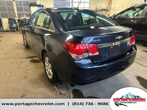 Used 2015 Chevrolet Cruze LT w/ Technology Package image 3