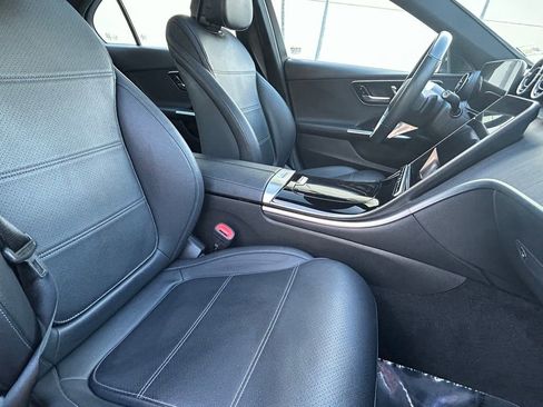 Used 2025 Mercedes-Benz C 300 Sedan image 34
